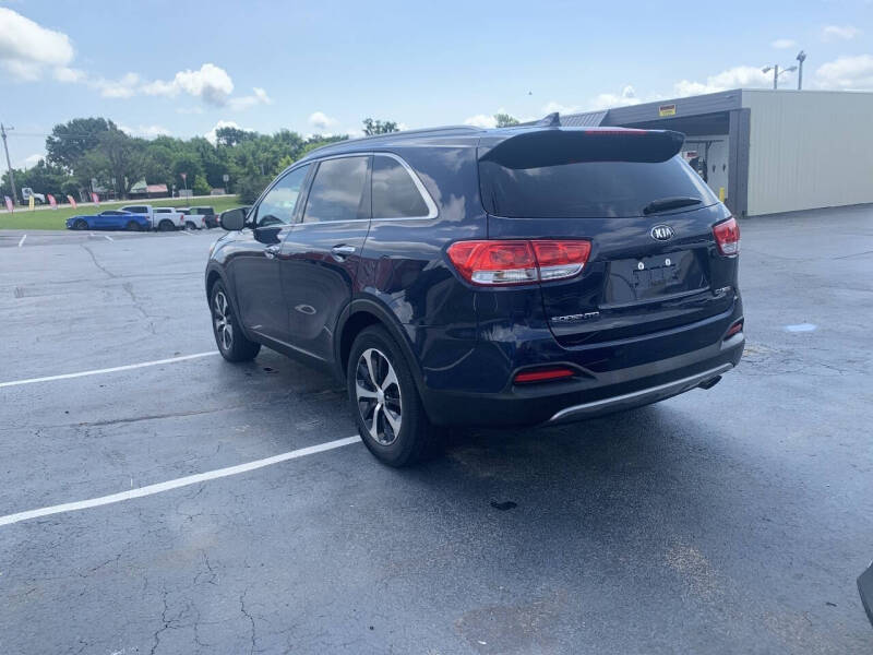 2017 Kia Sorento EX