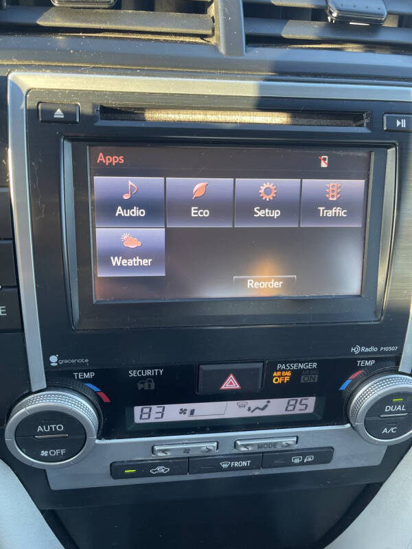 2014 Toyota Camry Hybrid XLE