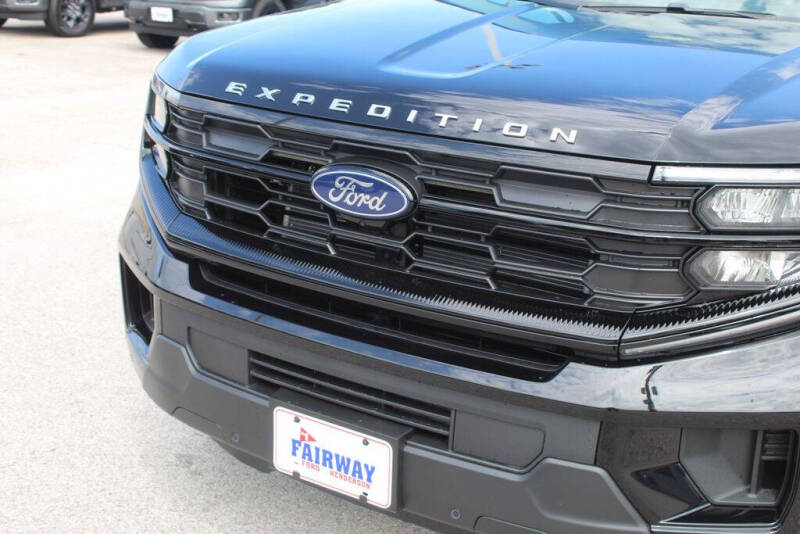 2026 Ford Expedition Active