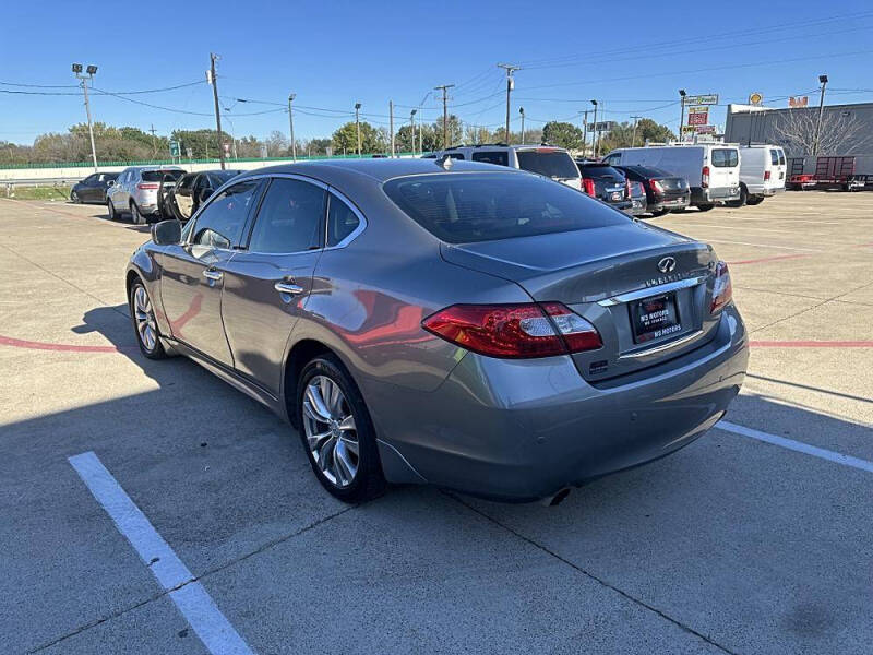 2013 Infiniti M37