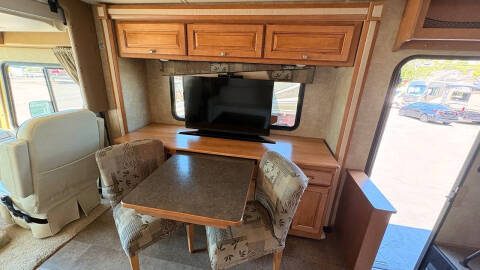 2015 Winnebago Vista