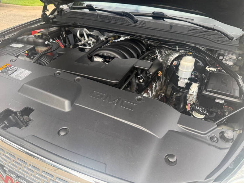 2017 GMC Yukon Denali