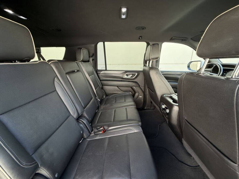 2022 GMC Yukon XL SLT