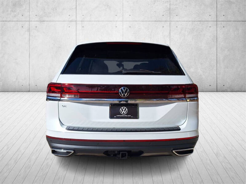 2026 Volkswagen Atlas SE