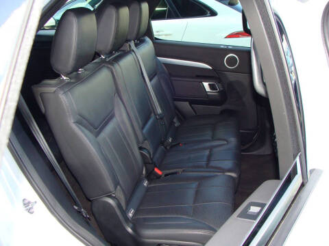 2020 Land Rover Discovery Landmark Edition