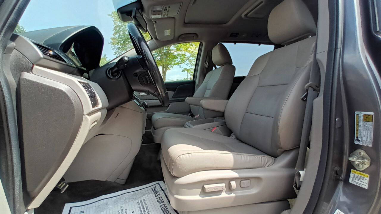 2014 Honda Odyssey for sale at Ideal Cars LLC in Skokie, IL