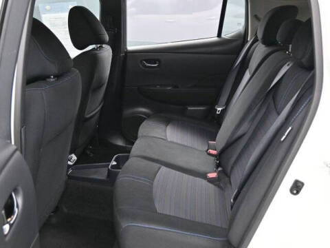 2023 Nissan LEAF S
