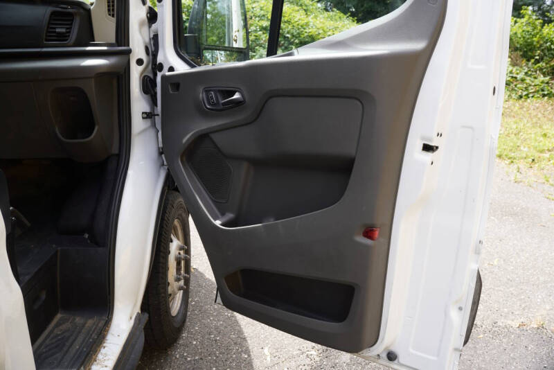 2023 Ford Transit