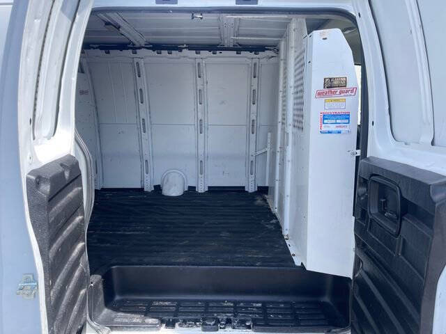 2021 Chevrolet Express 2500