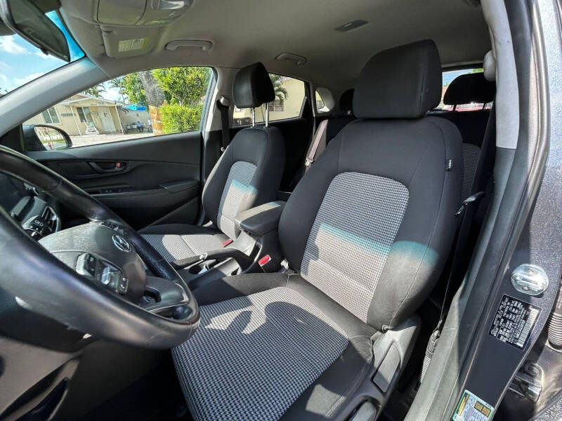 2021 Hyundai Kona SE