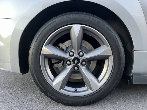 2015 Ford Mustang V6