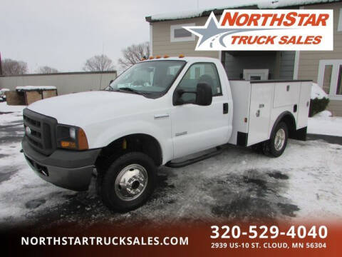 2005 Ford F-350 Super Duty for sale at NorthStar Truck Sales in Saint Cloud MN