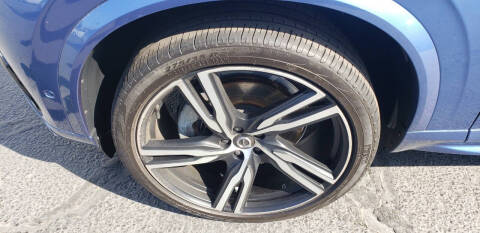 2019 Volvo XC90 T6 R-Design