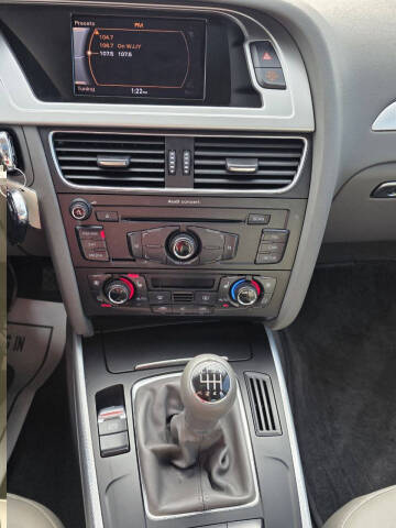 2010 Audi A4 2.0T quattro Premium Plus