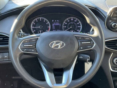 2020 Hyundai Santa Fe SE