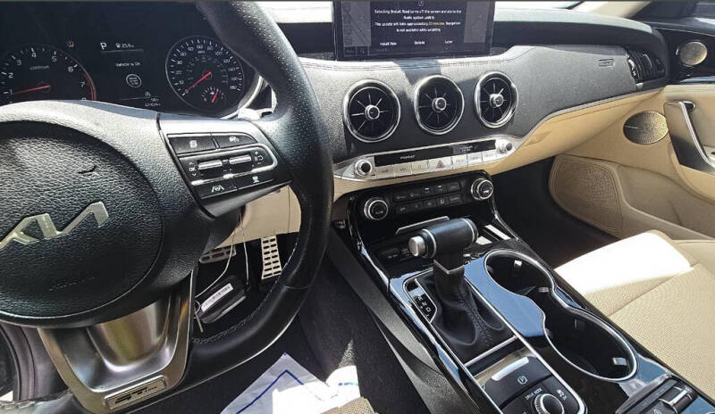 2023 Kia Stinger