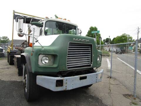 1998 Mack DM600 ROLLOFF for sale at Lynch's Auto - Cycle - Truck Center - Trucks and Equipment in Brockton MA