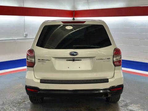 2014 Subaru Forester 2.5i