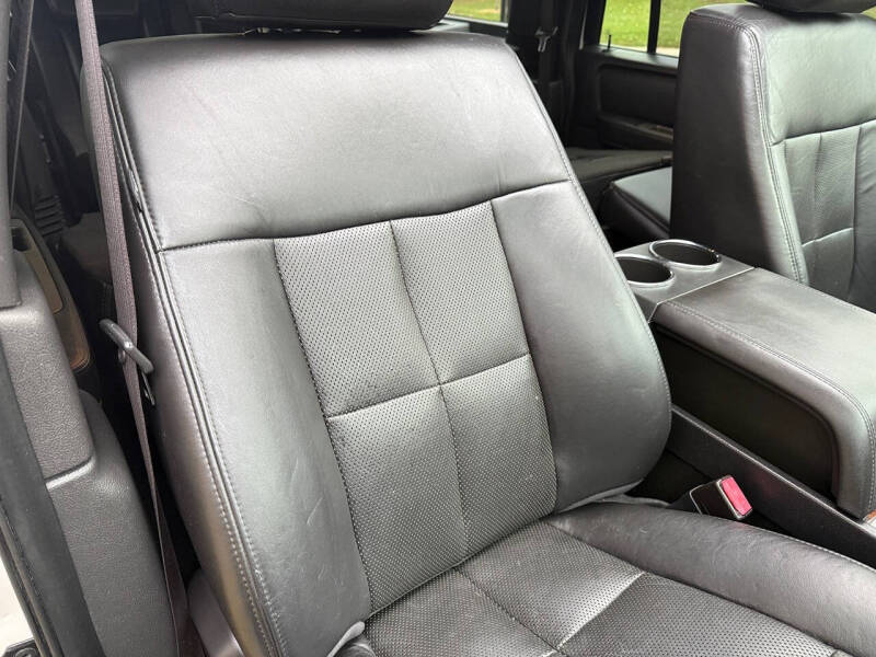 2012 Lincoln Navigator L