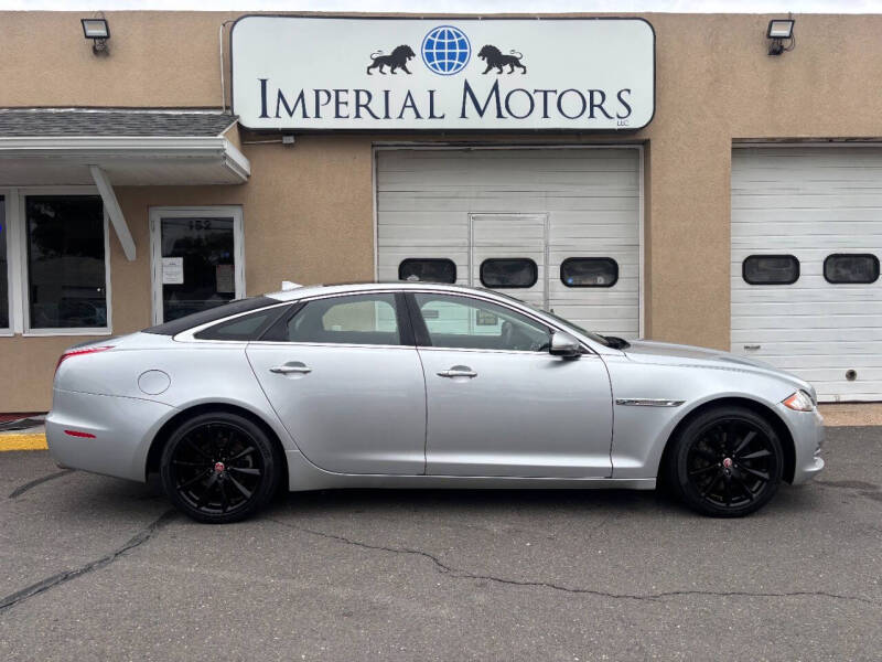 2015 Jaguar XJ Base's photo