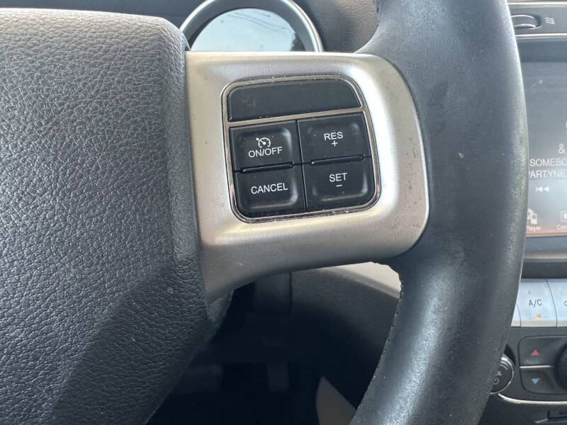 2011 Dodge Journey Mainstreet