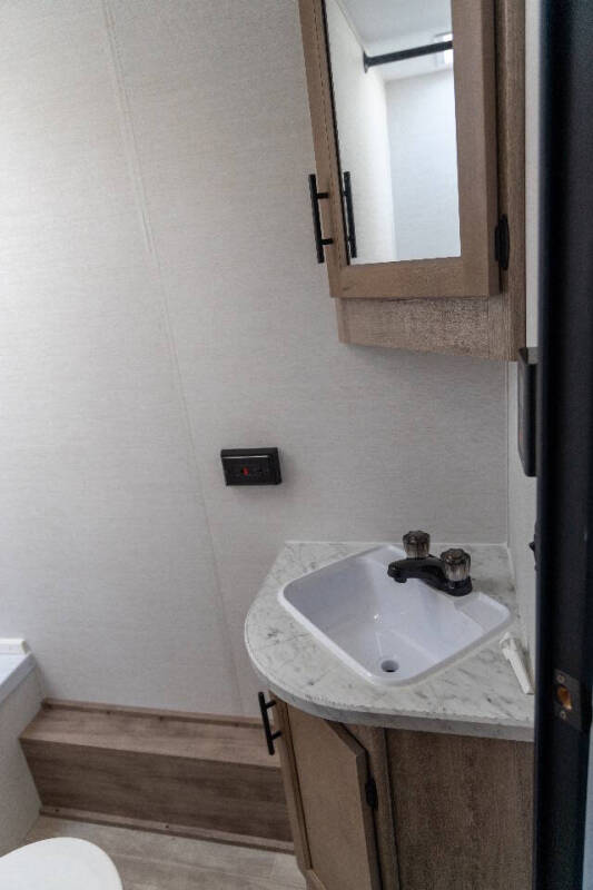 2025 Gulfstream Innsbruck