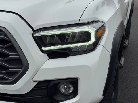 2023 Toyota Tacoma TRD Off-Road