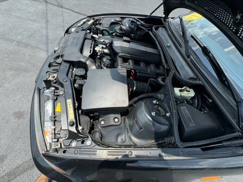 2004 BMW 3 Series 325Ci