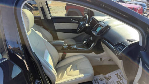 2017 Ford Edge Titanium