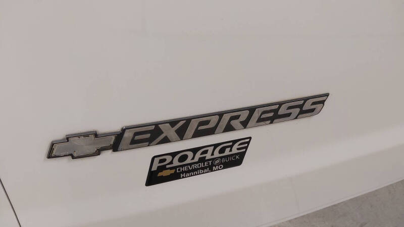 2020 Chevrolet Express 2500