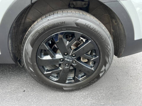 2023 Kia Sorento X-Line S