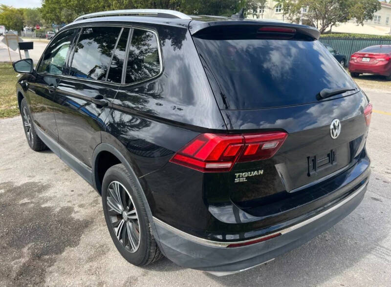 2018 Volkswagen Tiguan 2.0T SEL 4Motion