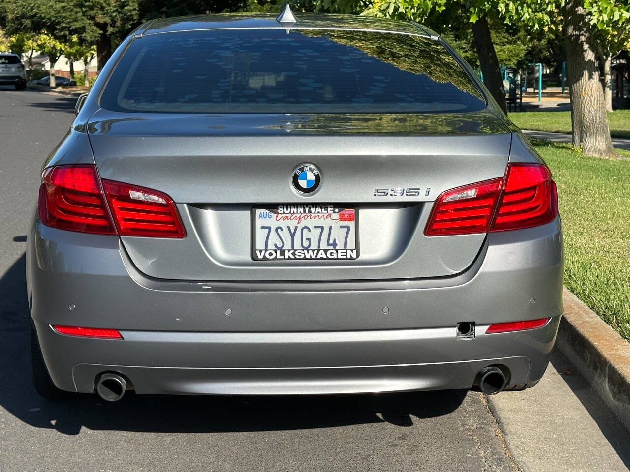 Gray 2011 BMW 5 Series 535i 535i 4dr Sedan 18