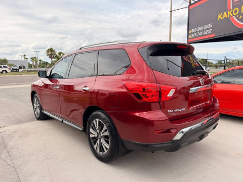 2018 Nissan Pathfinder S