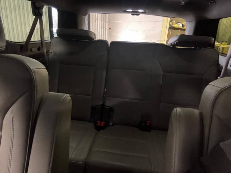 2022 GMC Yukon XL SLT