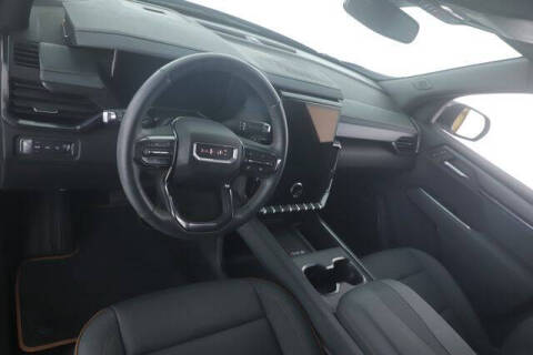 2025 GMC Acadia AT4