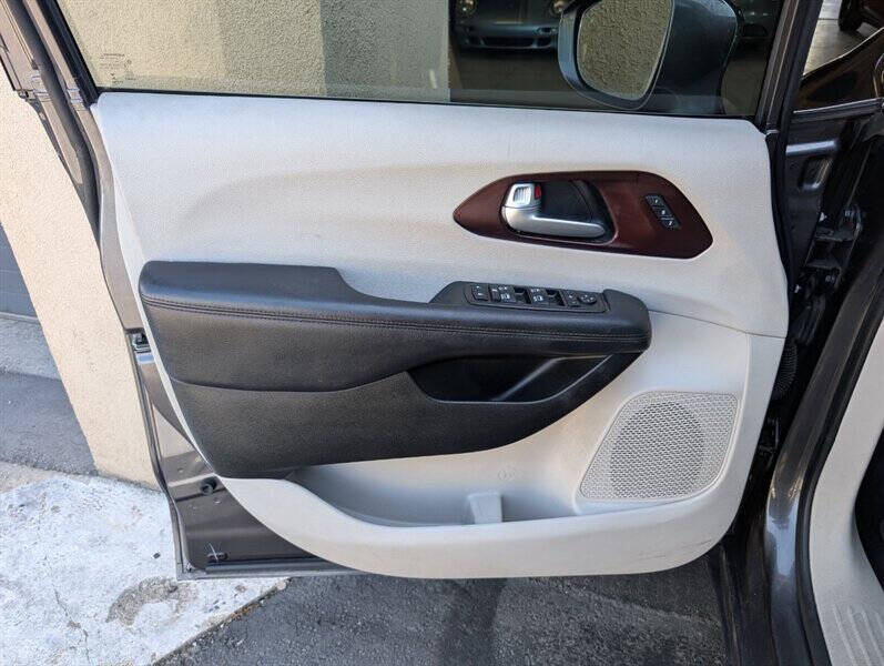 2017 Chrysler Pacifica Limited