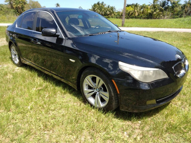 2009 BMW 5 Series 528i