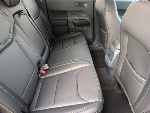 2025 Ford Maverick Lobo