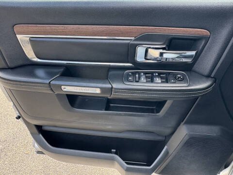 2014 RAM 3500 Laramie