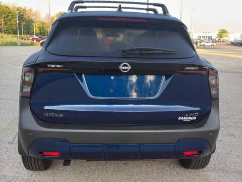 2026 Nissan Kicks SV