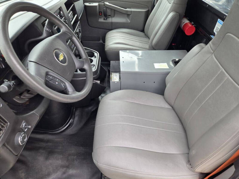 2018 Chevrolet Express 2500