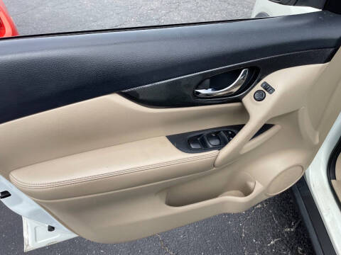 2015 Nissan Rogue SL