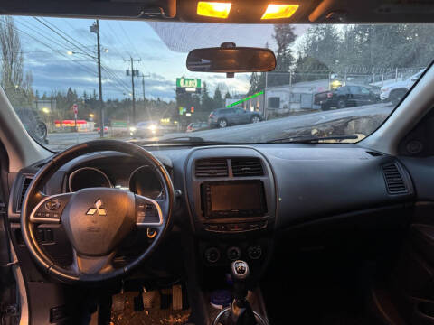 2015 Mitsubishi Outlander Sport ES