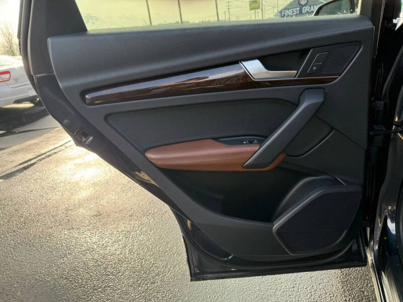 2019 Audi Q5 quattro Premium Plus 45 TFSI