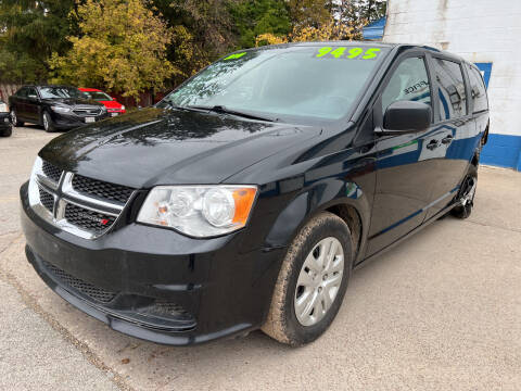2018 Dodge Grand Caravan for sale at Schmidt's in Hortonville WI