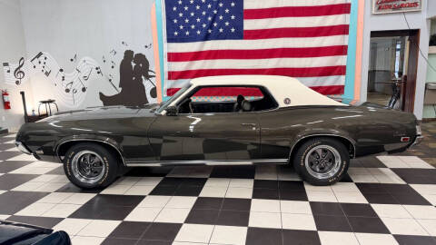 1969 Mercury Cougar XR7