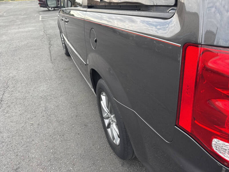 2014 Dodge Grand Caravan SE