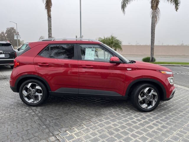 2022 Hyundai Venue Limited