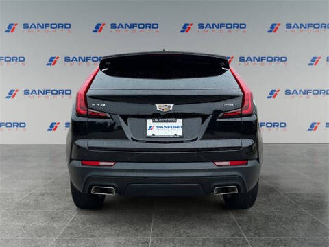 2022 Cadillac XT4 Luxury